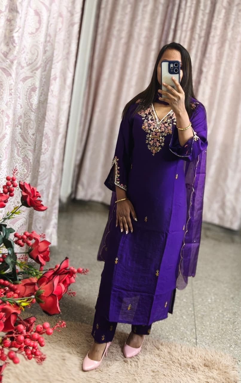 Purple Dola Silk Kurta Set With Handwork